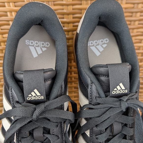 Adidas Black and White Skate Sneakers Shoes Gum Sole Size 8 - Picture 15 of 16